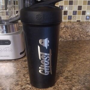 COPY - Black Shaker Cup